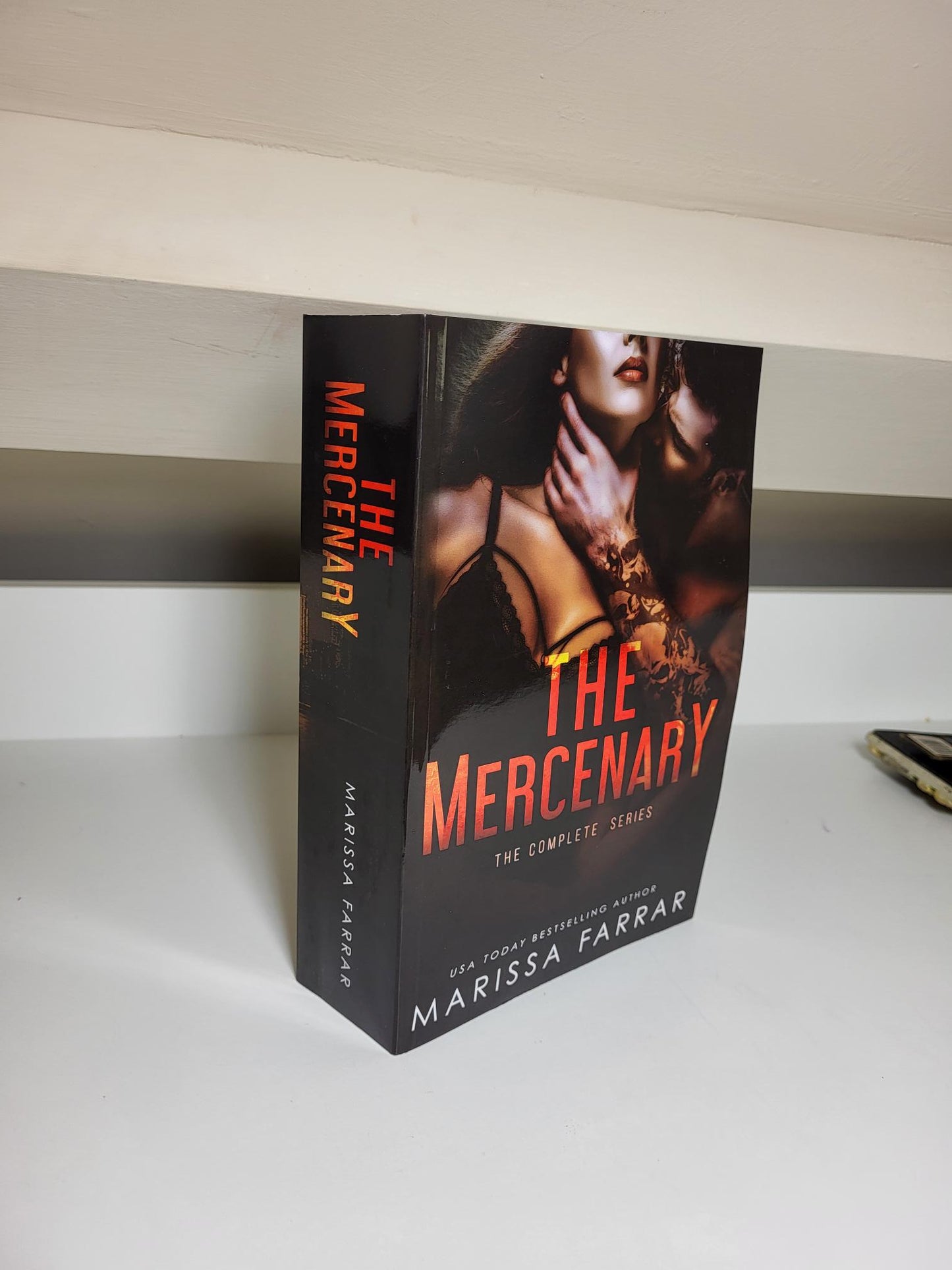 The Mercenary Omnibus: Dints and Scratches